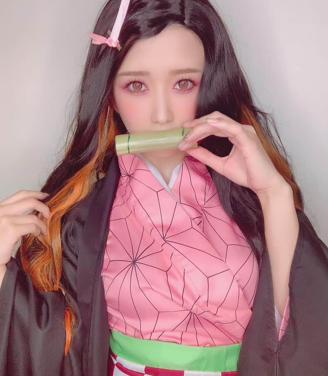 大槻ひびきさんのインスタグラム写真 - (大槻ひびきInstagram)「鬼滅の刃のコスプレは 後日YouTubeにアップします😊 #japan #kimetsunoyaiba #youtube  #anime  #cosplay  #鬼滅の刃 #コスプレ」10月11日 3時30分 - yanhibi0221