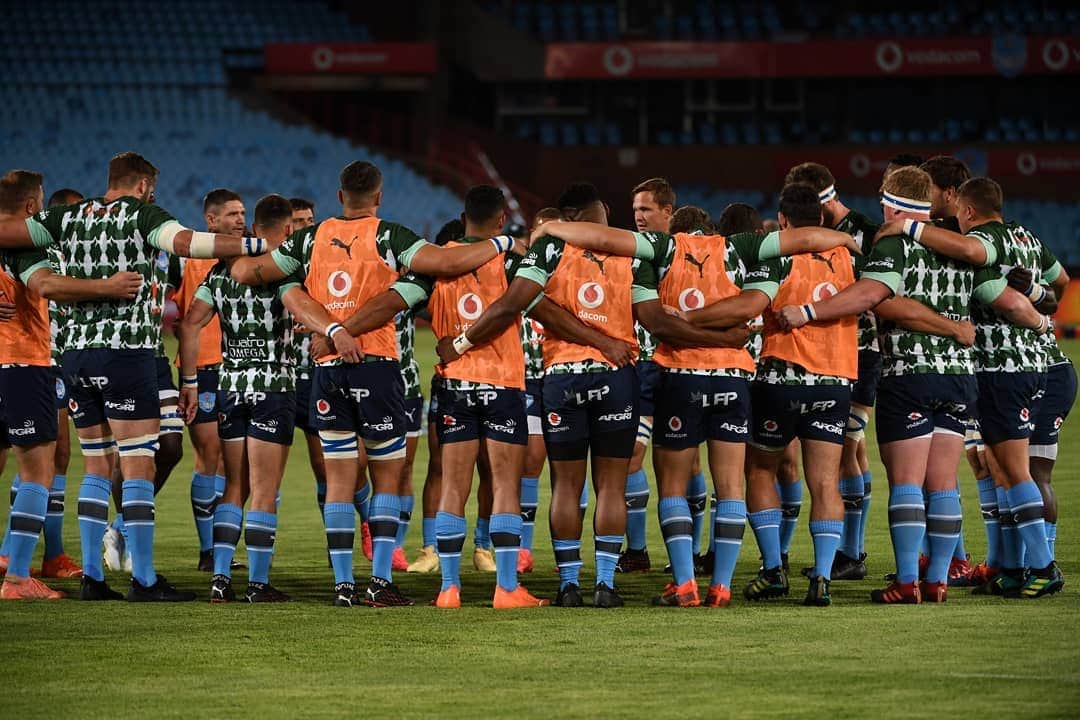 Super Rugbyさんのインスタグラム写真 - (Super RugbyInstagram)「FULL TIME  Bulls fight back against a gallant Griquas side, and walk away with the win.  Final score: 30-23  #SuperRugby25Years #SuperRugbyUnlocked  #BULvGRI」10月11日 4時01分 - superrugby