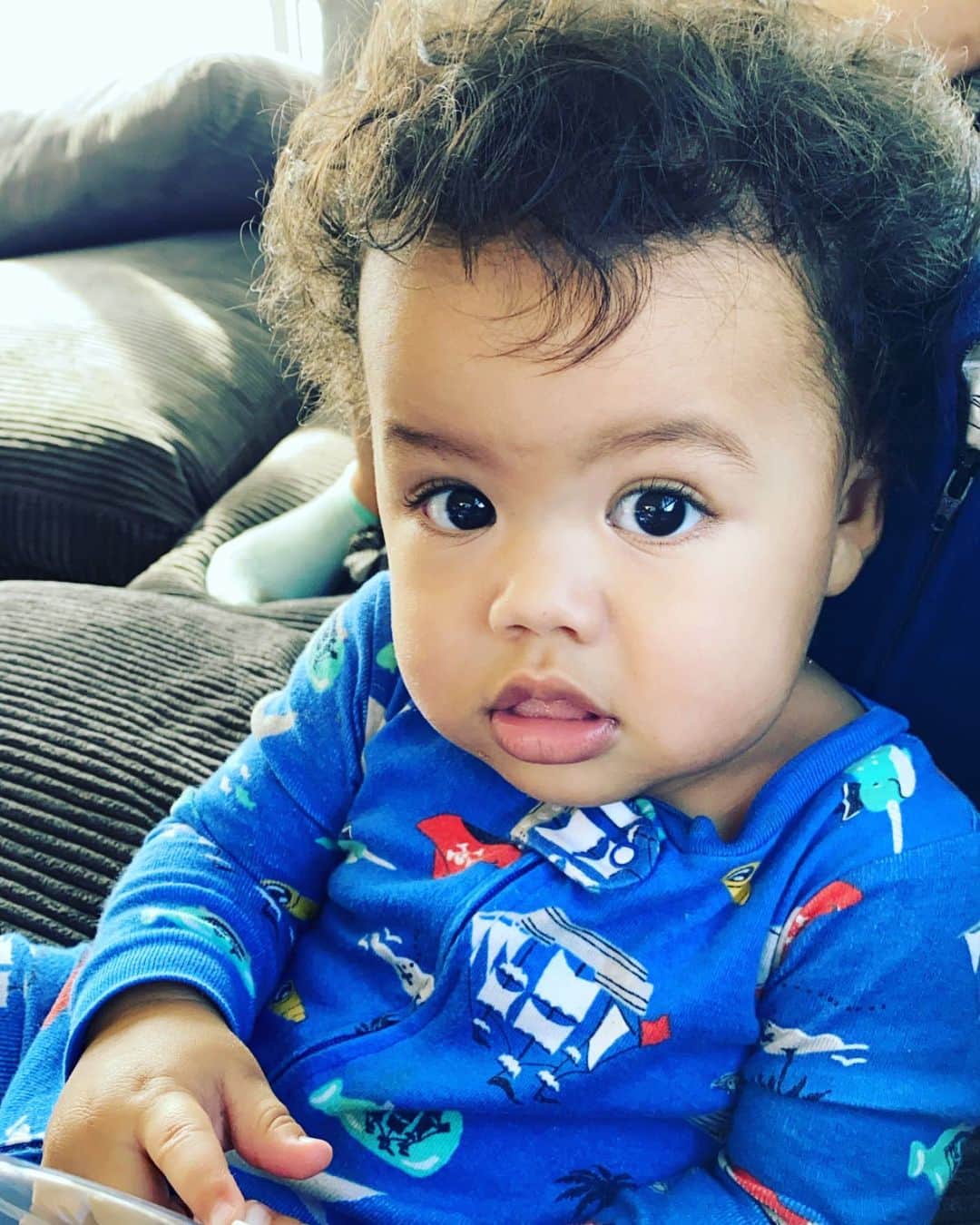 アンバー・ローズのインスタグラム：「My baby turned 1 Today!!! 😩🥰👶🏽 I thank God everyday for him! He’s such a light! So Smart, Happy and Strong as hell. Muscle Man! I Love you with all my heart and Soul Scoops! Happy 1st Birthday baby! #slashelectric 😝🤩🥳」