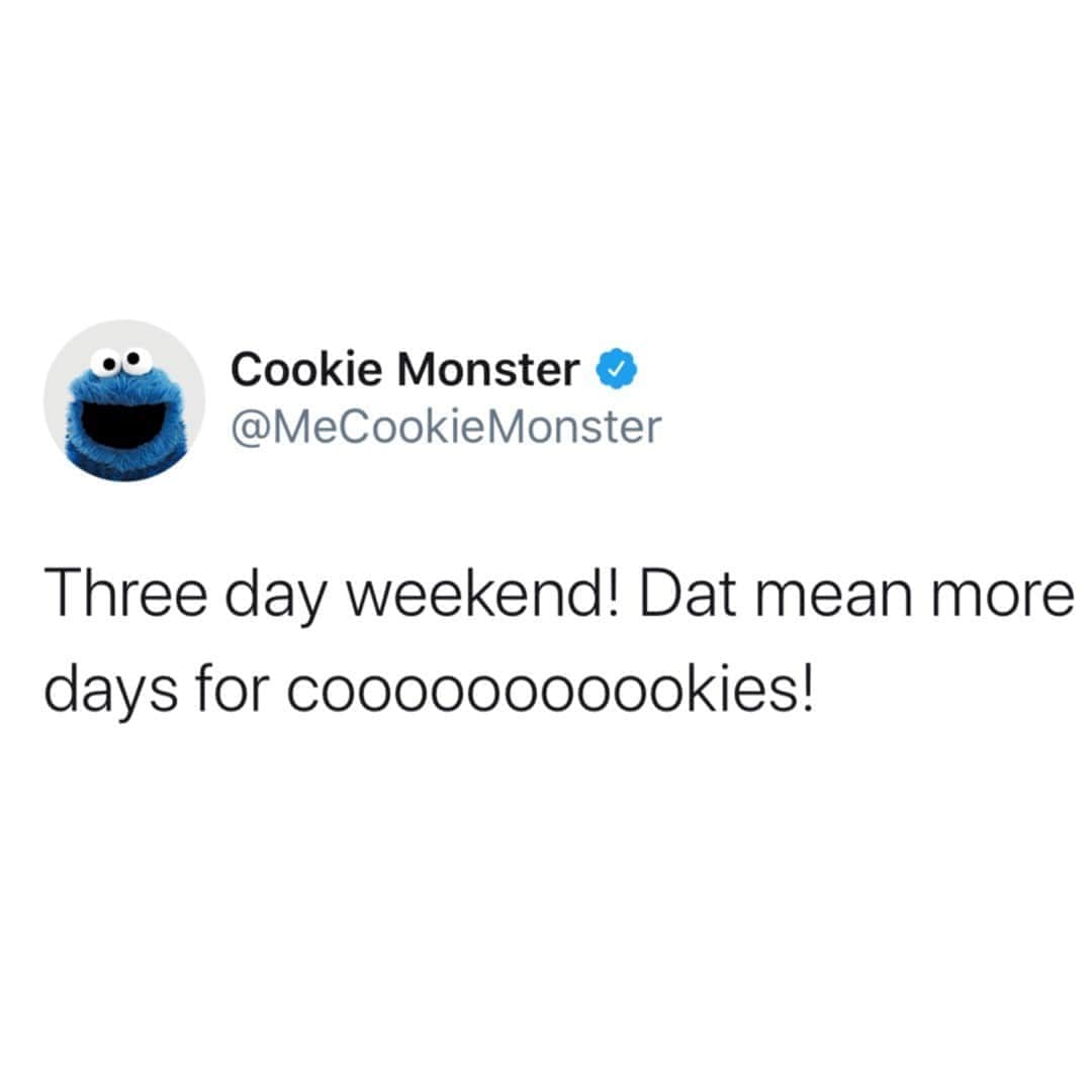 セサミストリートさんのインスタグラム写真 - (セサミストリートInstagram)「Cookie Monster's spending his long weekend eating more cookies than usual. How are you spending the long weekend?」10月11日 5時10分 - sesamestreet
