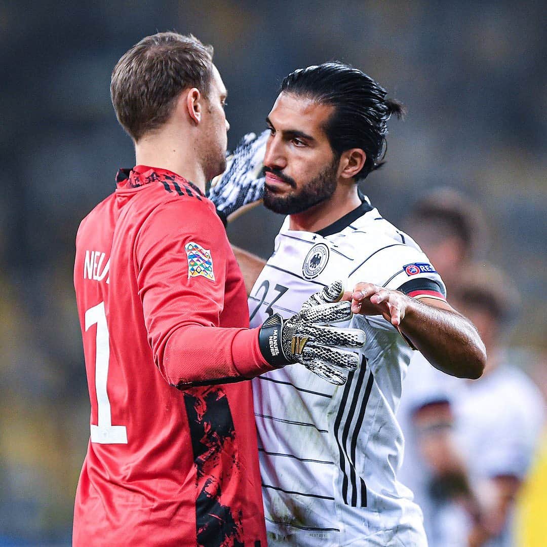 エムレ・カンのインスタグラム：「Three points in the 💼 Well done boys, on to Tuesday ⚽️🇩🇪 #EC23 #weCan」