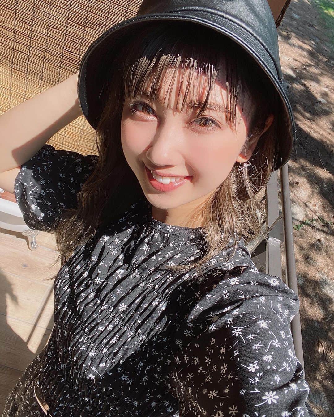 YUMIKAのインスタグラム：「久々の晴れ☀️テンション上がったー😘 たまには外も良いもんだ٩( ‘ω’ )و💓  #cyberjapan #cyberjapandancers #サイバージャパン #サイバージャパンダンサーズ #cjd_yumika」