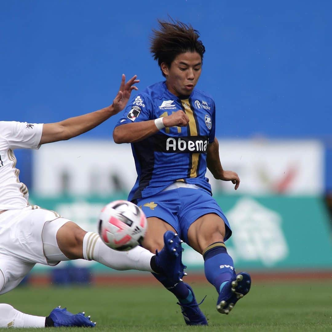 FC町田ゼルビアさんのインスタグラム写真 - (FC町田ゼルビアInstagram)「フォトギャラリー📸⚽️ ﻿ △ 町田 2 - 2 金沢 ﻿ #ジョンチュングン #岡田優希 #酒井隆介 #奥山政幸 #中島裕希 #平戸太貴 #佐野海舟 #マソビッチ #秋元陽太 #髙江麗央 #水本裕貴 #吉尾海夏  #FC町田ゼルビア #zelvia #Jリーグ #サッカー #スポーツ #soccer #football #JLeague #町田﻿ #町田GIONスタジアム」10月11日 20時25分 - fcmachidazelvia