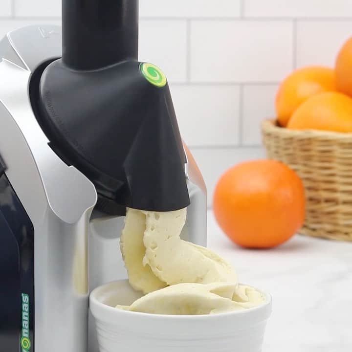 Yonanasのインスタグラム：「Believe it! This soft-serve ice cream is actually just Oranges🍊 + Bananas🍌!! No added sugar. No dairy. Just the fruit.⠀ ⠀ Click the link on our profile for this Orange Whip Yonanas recipe.⠀」