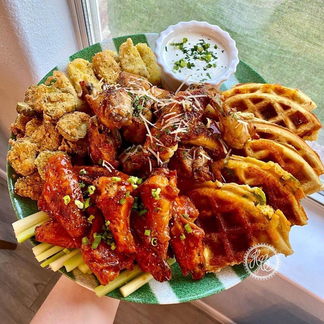Flavorgod Seasoningsさんのインスタグラム写真 - (Flavorgod SeasoningsInstagram)「Football Food: Buffalo Wings, Garlic Butter Parmesan Wings, Jalapeño Cheddar Keto Waffles, Mozzarella Sticks and Fried Pickles 🤤 Made with FlavorGod HOT WING Seasoning!! By Customer @heathercoxzzz⁠ -⁠ Add delicious flavors to any meal!⬇⁠ Click the link in my bio @flavorgod⁠ ✅www.flavorgod.com⁠ -⁠ Roll Tide!!⁠ .⁠ I brined the wings in pickle juice for a few hours then dried them really well. Season half in @flavorgod garlic lovers and half in @flavorgod hot wings. Roast them at 400° for 20 minutes. Flip and roast for 10 more minutes till extra crispy.⁠ .⁠ For the garlic butter Parmesan wings I melted 2 sticks of butter with 2 tablespoons of chopped garlic, chopped parsley, salt and pepper. Toss half the wings in the butter and top with shredded Parmesan.⁠ .⁠ For the Buffalo wings I tossed them in warmed up @franksredhot wing sauce. Top with chopped green onions.⁠ .⁠ .⁠ For the waffles I used @birchbenders mix, added avocado oil and @sweetlifeflavorco sweet cornbread flavor. Mix. Add some slices of jalapeños and shredded cheddar to a sprayed waffle iron then poured the mix over it. Cook till browned and crispy.⁠ .⁠ For the mozzarella sticks and pickles I coated them in whisked egg and a batter of 1/2 a cup of @porkkinggood Italian pork rind crumbs and 1/2 a cup of @ketocandygirl sweet pancake mix. Add a pinch of salt and toss together.⁠ Fry the pickles well.⁠ Dip them into the egg and into the pork rind/ pancake mix. Back into the egg then in a final coating of the pork rind/pancake mix. Deep fry in avocado oil till crispy. They do not get dark brown.⁠ -⁠ Flavor God Seasonings are:⁠ ✅ZERO CALORIES PER SERVING⁠ ✅MADE FRESH⁠ ✅MADE LOCALLY IN US⁠ ✅FREE GIFTS AT CHECKOUT⁠ ✅GLUTEN FREE⁠ ✅#PALEO & #KETO FRIENDLY⁠ -⁠ #food #foodie #flavorgod #seasonings #glutenfree #mealprep #seasonings #breakfast #lunch #dinner #yummy #delicious #foodporn」10月11日 21時01分 - flavorgod