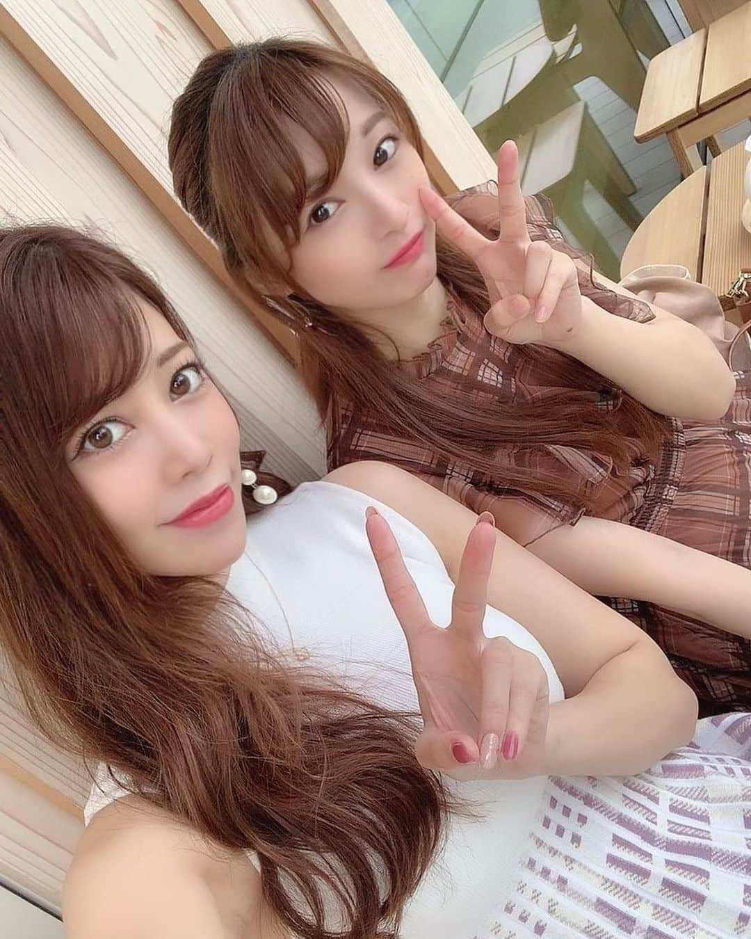 薄井美樹さんのインスタグラム写真 - (薄井美樹Instagram)「．        そういえばこの間ははなちゃんと お泊り会したの〜💕 あの時一緒に行ったのははなちゃんでした🎶     色々話したいことありすぎて 気付いたら朝になってたぁぁぁ🤭🤭     次はタコパしようね〜っ🐙🐙     ．」10月11日 21時00分 - mikiusui_211