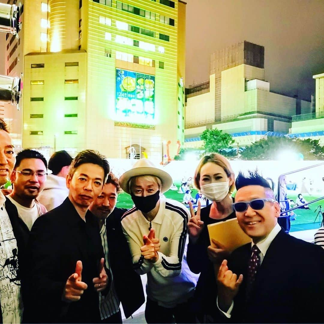 深町健二郎さんのインスタグラム写真 - (深町健二郎Instagram)「久しぶりのリアルイベント「Beat goes on FUKUOKA」楽しかったなぁ😊やっぱり生音とオーディエンスがあってこそのライブは最高！福岡のビートは止まらんばい😆 @AlexStevens #週末CityPlayBoyz @shaky @福岡城 @ゴリパラ #Beatgoeson @ccs_records」10月11日 12時14分 - kenjirofukamachi