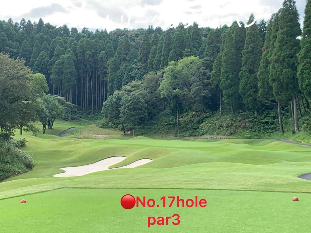 ひかりさんのインスタグラム写真 - (ひかりInstagram)「ザカントリークラブジャパン⛳️ 🔴10〜18hole . . . . #ゴルフ場#アイアン#gtバーディーズ #ゴルフトゥデイバーディーズ #gtバーディーズカップカップ#ゴルフ女子#golftoday #ゴルフ#トーヨーカントリークラブ#golf#ゴルフトゥデイ#ゴルフ好きな人と繋がりたい #高尔夫#高尔夫女子 #スポーツ女子#japanesegirl #ゴルフ日和#golfwear #ドライバー#スイング#골프#골프여자#スリクソン#srixon#japan」10月11日 14時06分 - piiiiiii_k