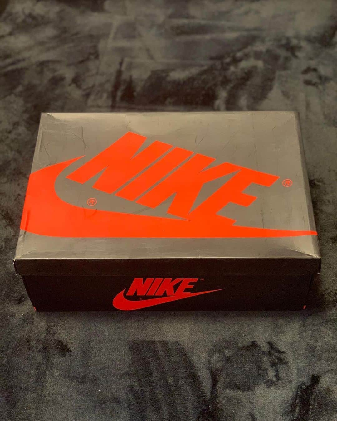 岩本煌史さんのインスタグラム写真 - (岩本煌史Instagram)「got new kicks!! NIKE AIR JORDAN 1 RETRO HIGH OG DEFIANT SB LA TO CHICAGO  #nike #ナイキ #airjordan #airjordan1 #airjordan1high #エアジョーダン #Lakers #レイカーズ #aj1highlatochicago #kickslab #MichaelJordan #prowrestler #プロレスラー #prowrestling #プロレス #ajpw #全日本プロレス #三重県 #桑名市 #出身 #岩本煌史 #sneaker #スニーカー #スニーカー大好き #足元倶楽部 #キモ撮り#スニーカーヘッズ #イワモトヘッズ」10月11日 14時08分 - koji_iwamoto