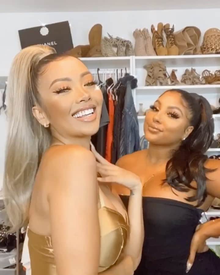リアン Vのインスタグラム：「Congrats to the 5 winners on my Major Makeup Giveaway! You all are so beautiful! 😍😍😍  On IG ✨ @theperalespack  @bbaole  @kylie.leilani  @denisha77  On tiktok ✨ @sarahlovanw  Thank you for all your videos and thank you to everyone who participated on this special giveaway. ❤️ Will be doing another one soon!  Love you all! 😘😘😘」
