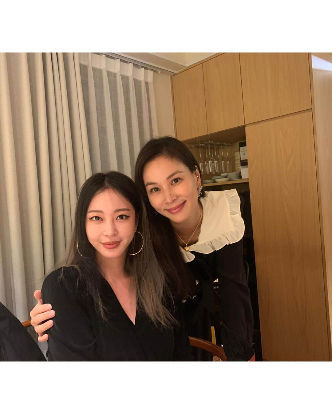 コ・ソヨンさんのインスタグラム写真 - (コ・ソヨンInstagram)「lovely friends🧡」10月11日 14時45分 - kosoyoung_official