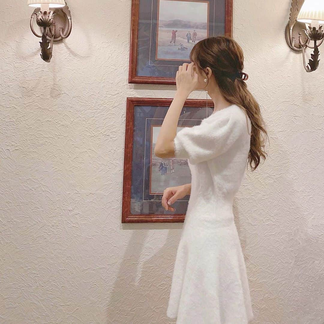 yunappleeeさんのインスタグラム写真 - (yunappleeeInstagram)「new👗 @michellmacaron_official  のワンピース𓍯 秋冬に着たくなる女の子らしいふわふわシャギー素材🐇 ウエストにリブが入ってるのでスタイルup効果も◎ ピアスはさきちゃんの𓂃 @saki_felice  #michellMacaron#ニットワンピース #ミシェルマカロン#ニット #マカロンコーデ#ワンピース #ハンドメイドアクセサリー」10月11日 15時06分 - yunappleee