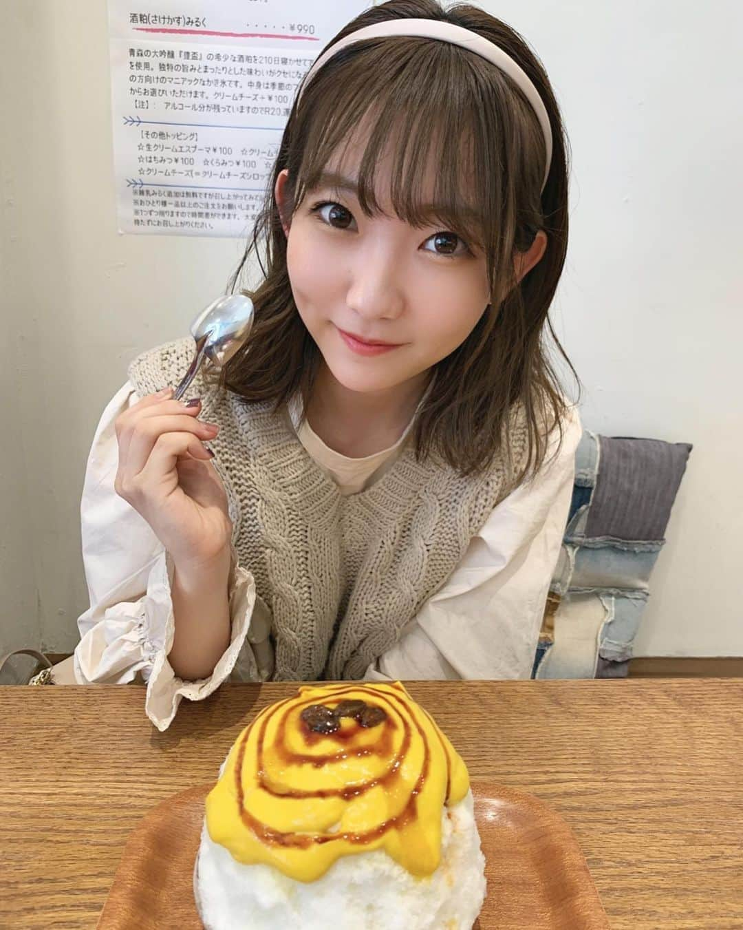 夏川愛実さんのインスタグラム写真 - (夏川愛実Instagram)「﻿ ﻿ 秋の味覚がすきです 🎃💓﻿ ﻿ ﻿ #かき氷#ミルク氷#名古屋かき氷#ボアヴェールテール﻿ #カボチャかき氷#かぼちゃスイーツ#優勝﻿ ﻿」10月11日 21時16分 - ami_natsukawa