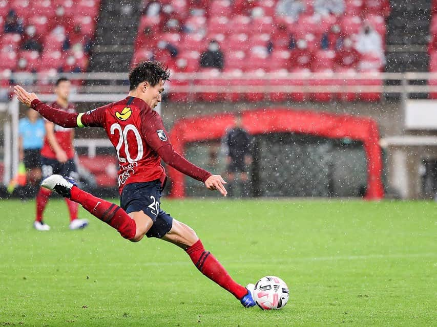 三竿健斗さんのインスタグラム写真 - (三竿健斗Instagram)「vs 横浜FC 3-2 win  悪天候の中応援ありがとうございました。﻿ ﻿ #Jリーグ#jleague#DAZN#football﻿ #鹿島アントラーズ#kashimaantlers﻿ #三竿健斗#kentomisao #20201010 #nevergiveup」10月11日 21時21分 - kento_misao