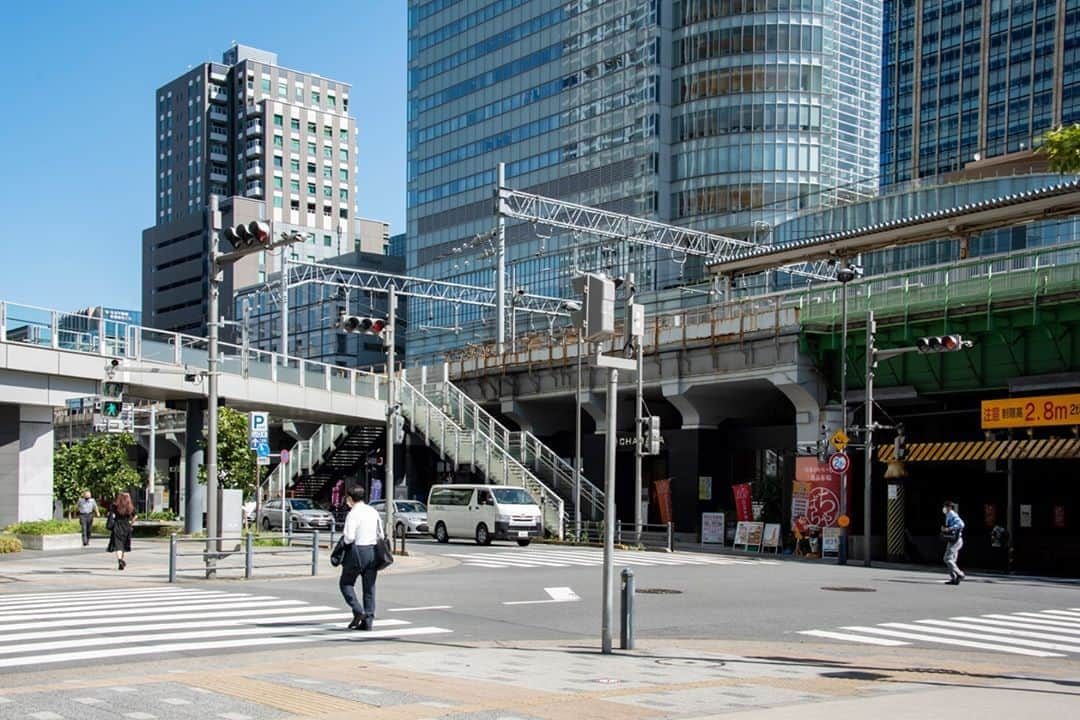 東京都庁広報課さんのインスタグラム写真 - (東京都庁広報課Instagram)「「秋葉原駅前／Akihabara Station(2020.8.28撮影)」最寄駅：秋葉原駅  #秋葉原 #でんき街 #アニメ #ゲーム  #アキバ #千代田区 #外神田 #tokyotokyo #tokyogram #moodygrams #jp_gallery #ptk_japan #gdayjapan #realtokyo #beautifuldestinations #tokyojapan #instatokyo #loves_nippon #phos_japan #bestjapanpics #cooljapan #japan_of_insta #photo_jpn #illgrammers #景色 #東京 #Tokyo #东京 #도쿄 #tokyogood」10月11日 17時00分 - tocho_koho_official