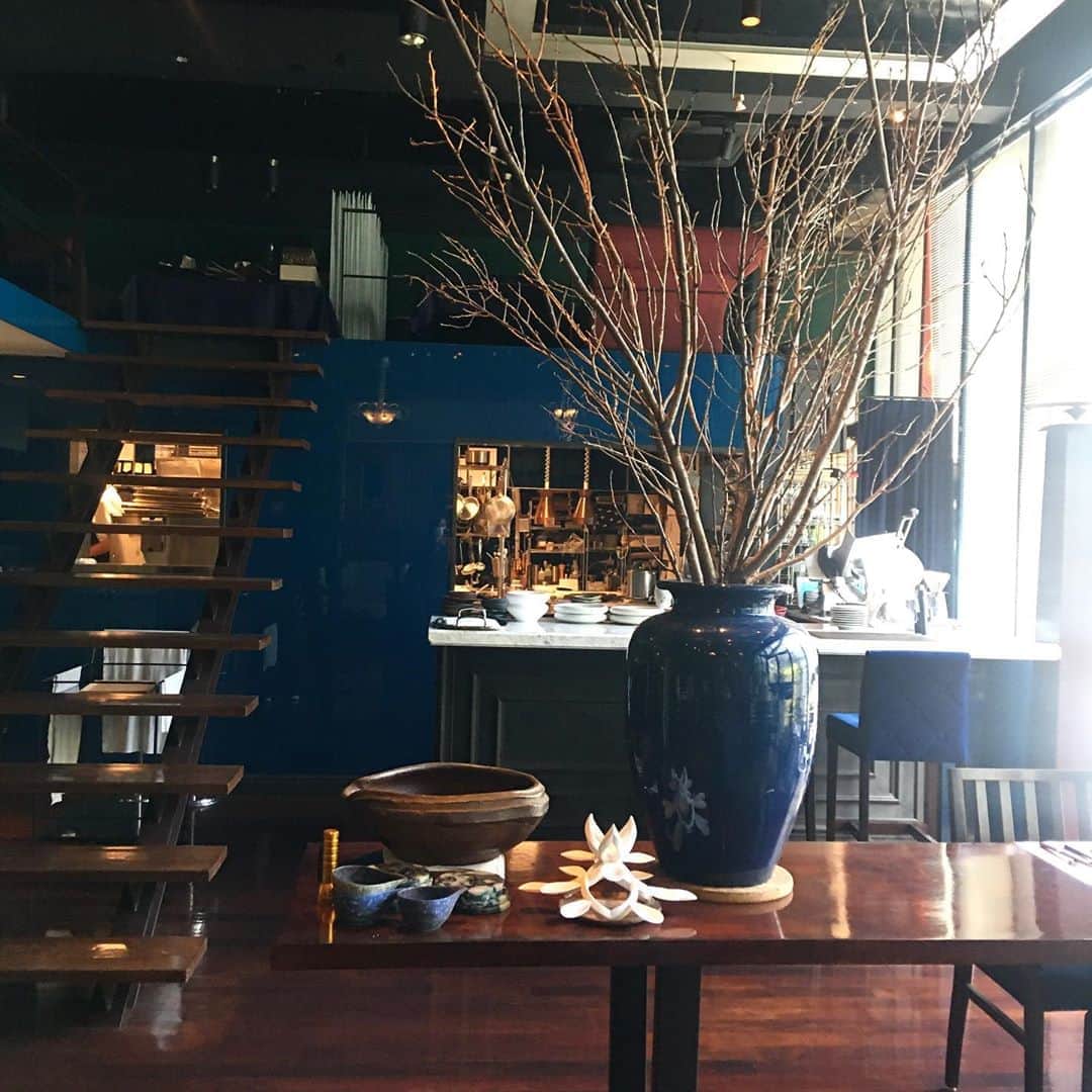 増山敬子さんのインスタグラム写真 - (増山敬子Instagram)「恵比寿にこんな素敵な #モダンフレンチ　のお店があったなんて @hare_gastronomia  次に何のお料理が出てくるのかとてもワクワクするお店。 完全に#隠れ家レストラン  でした😌」10月11日 16時57分 - keikomasuyama