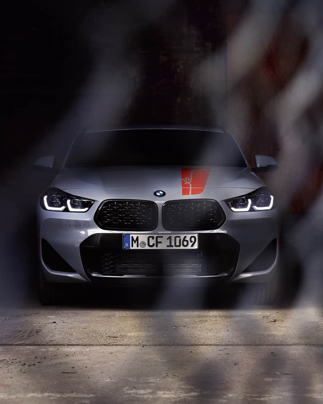 BMWのインスタグラム：「It was born this way for a reason. The new BMW X2 M Mesh Edition. #TheX2 #BMW #X2」