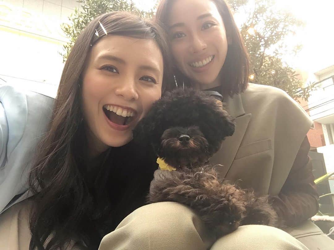 朝見心のインスタグラム：「(∵)﻿ ﻿ 白飛びしちゃったけど﻿ ぷーこちゃんと諒子ちゃんと☺︎﻿ ﻿ うふふ♡﻿ 今日もありがとう♫﻿ また会おうねー！！！﻿ ﻿ ﻿」