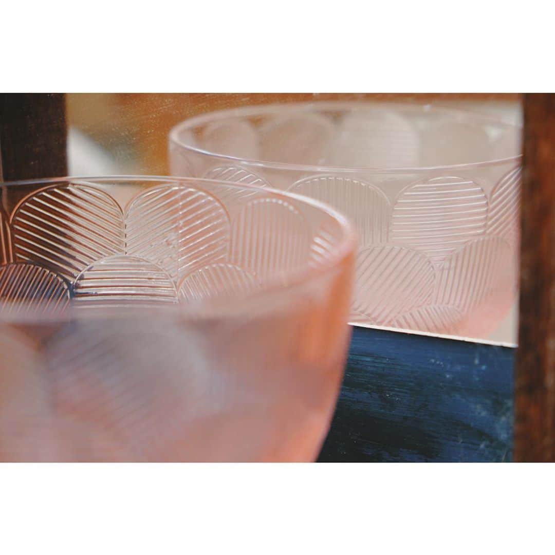 小関裕太さんのインスタグラム写真 - (小関裕太Instagram)「photo by yutakoseki...  iittala x yutakoseki  iittalaの商品を撮影させていただきました。  iittalaのガラスたちから感じた、光や影、温かさや冷たさなど、「温度」をテーマに撮っていけたらと思います。 全部で12投稿。 「水」の水曜日と、「太陽」の日曜日に更新していきます。 お楽しみに^ ^  @iittala @iittala_japan  #iittalamiranda   #yutakoseki #小関裕太 #pr」10月11日 18時03分 - kotobanoamarinaitokoro