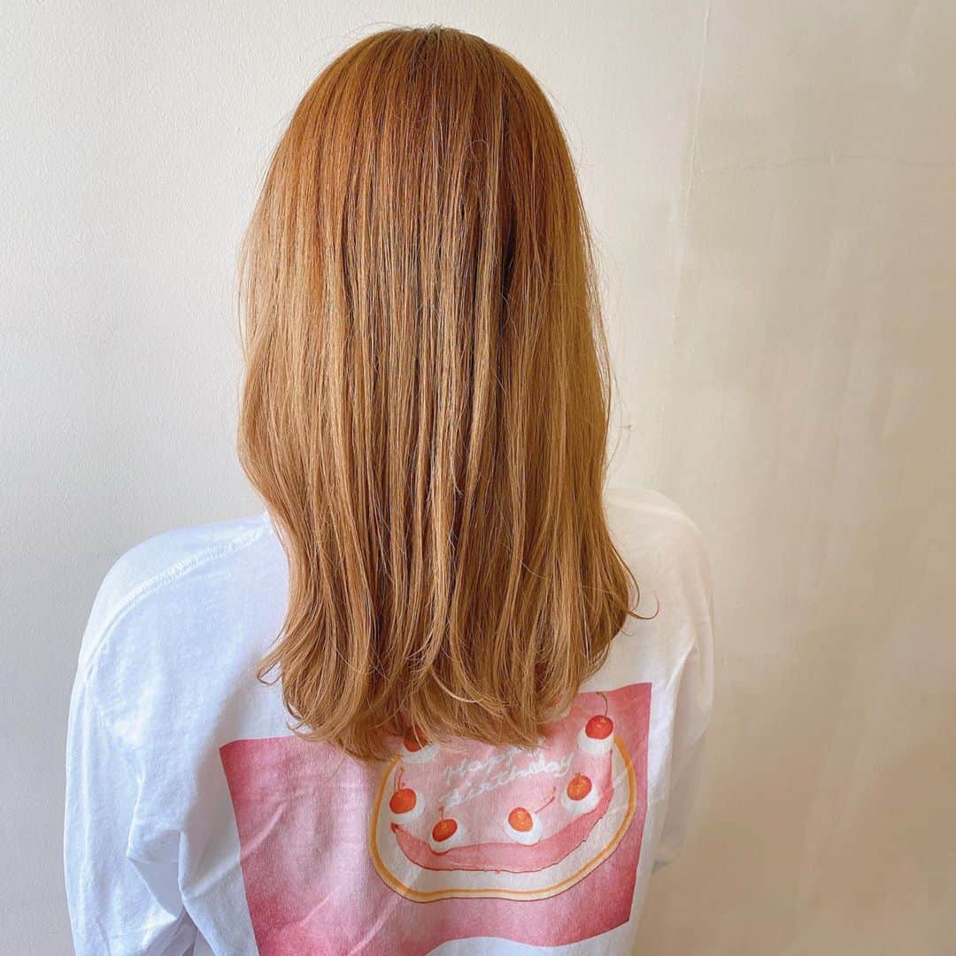 金子真由美さんのインスタグラム写真 - (金子真由美Instagram)「* hair cut * ボブだったのにすごい伸びたねー♡ @tmc516 ちゃんありがとう🧡 * #かねこアレンジ #ヘアカット #ブラントカット #セミロングアレンジ」10月11日 18時08分 - kanekomayumi12