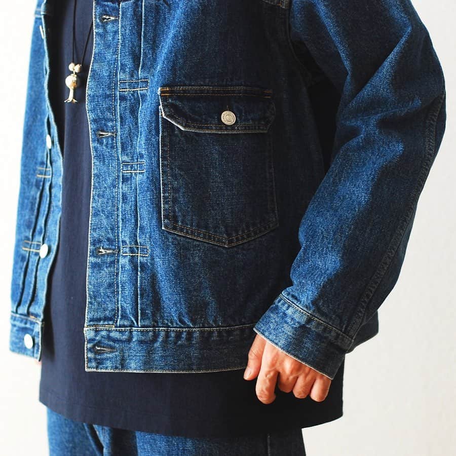 のインスタグラム：「_  [EXCLUSIVE / W.M 別注] SEVEN BY SEVEN / セブンバイセブン) "1ST TYPE DENIM JACKET - Washed -" ￥49,500- _ "DENIM TUCK SHIRT - Washed -" ¥33,000- _ "DENIM WIDE PANTS - Washed -" ¥33,000- _ 〈online store / @digital_mountain〉 https://www.digital-mountain.net/shopbrand/sevenbyseven/ _ 【オンラインストア#DigitalMountain へのご注文】 *24時間受付 *15時までのご注文で即日発送 *1万円以上のお買い物で送料無料 tel：084-973-8204 _ We can send your order overseas. Accepted payment method is by PayPal or credit card only. (AMEX is not accepted)  Ordering procedure details can be found here. >>http://www.digital-mountain.net/html/page56.html _ #SEVENBYSEVEN #セブンバイセブン _ 本店：#WonderMountain  blog>> http://wm.digital-mountain.info/blog/2020615/ _ 〒720-0044  広島県福山市笠岡町4-18  JR 「#福山駅」より徒歩10分 #ワンダーマウンテン #japan #hiroshima #福山 #福山市 #尾道 #倉敷 #鞆の浦 近く _ 系列店：@hacbywondermountain _」