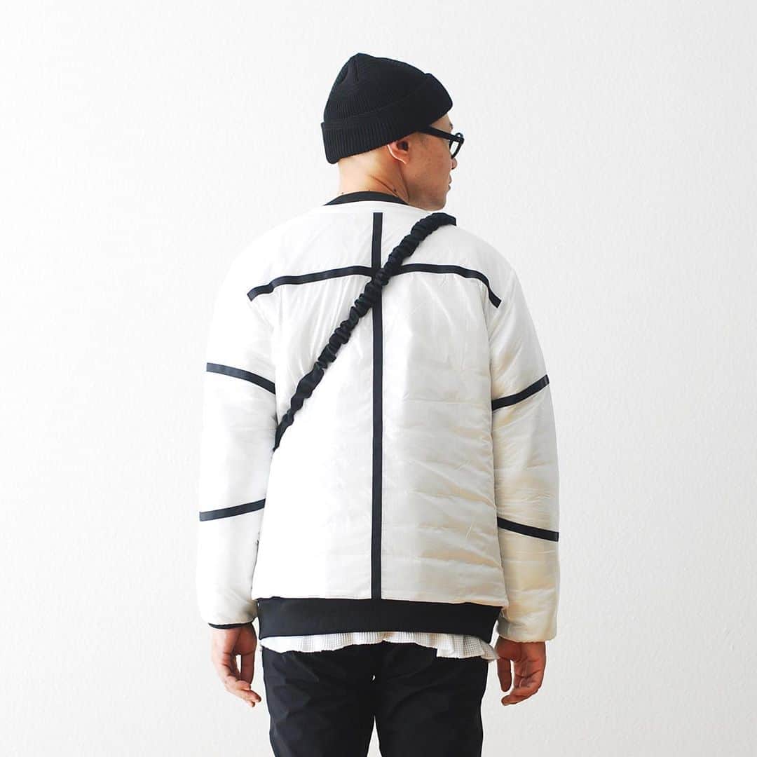 のインスタグラム：「_ GRAMiCCi PERFORMANCE LINE  -グラミチ パフォーマンスライン- "CORDURA RIP INNER JACKET" ￥30,580- _ 〈online store / @digital_mountain〉 https://www.digital-mountain.net/shopdetail/000000012454/ _ 【オンラインストア#DigitalMountain へのご注文】 *24時間受付 *15時までのご注文で即日発送 * 1万円以上ご購入で送料無料 tel：084-973-8204 _ We can send your order overseas. Accepted payment method is by PayPal or credit card only. (AMEX is not accepted)  Ordering procedure details can be found here. >>http://www.digital-mountain.net/html/page56.html  _ #GRAMiCCiPERFORMANCELINE  #GRAMiCCi PERFORMANCE LINE  #グラミチパフォーマンスライン #グラミチ パフォーマンスライン _ 本店：#WonderMountain  blog>> http://wm.digital-mountain.info _ 〒720-0044  広島県福山市笠岡町4-18  JR 「#福山駅」より徒歩10分 #ワンダーマウンテン #japan #hiroshima #福山 #福山市 #尾道 #倉敷 #鞆の浦 近く _ 系列店：@hacbywondermountain _」