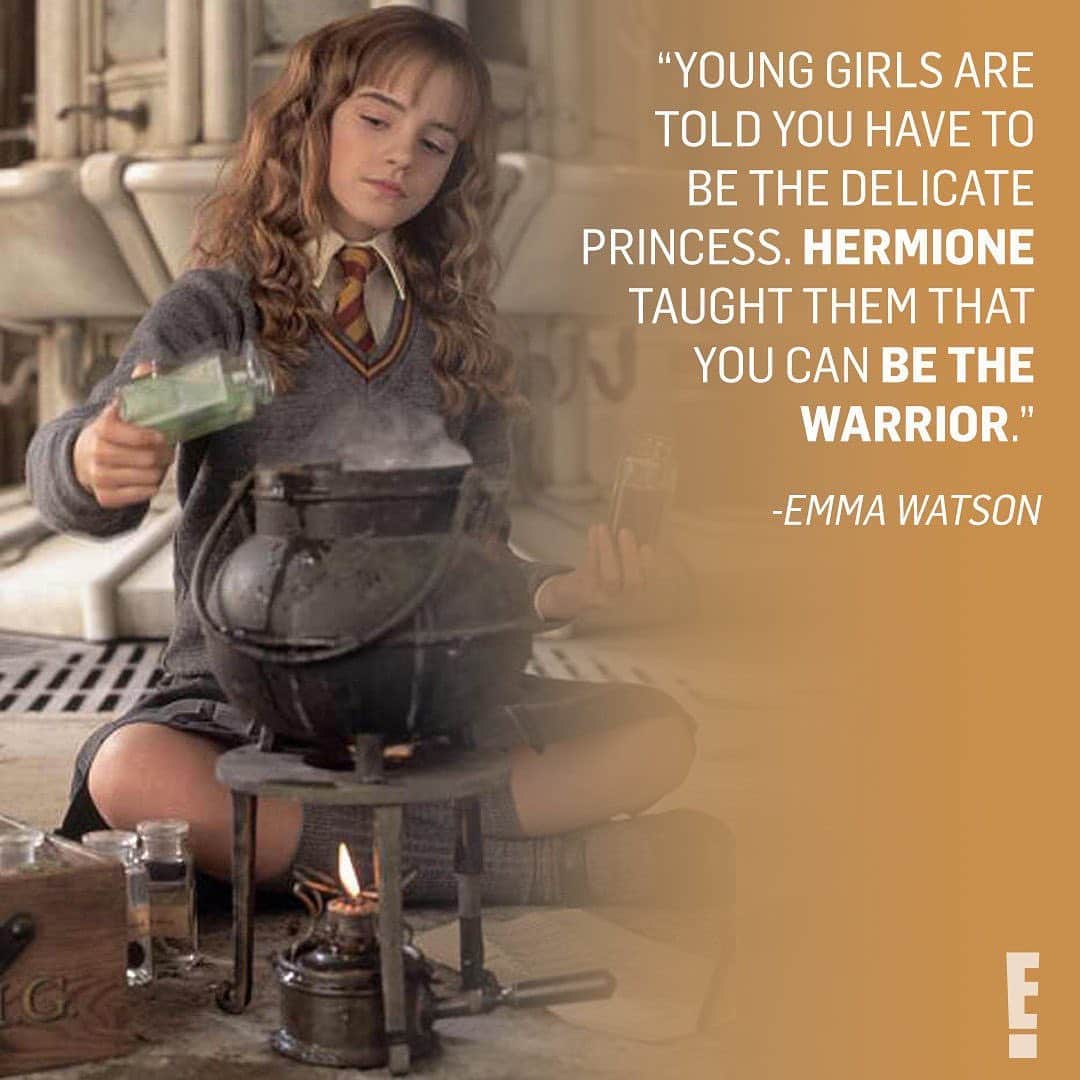 E! Onlineさんのインスタグラム写真 - (E! OnlineInstagram)「A fictional character with a very real impact. ⚡ #InternationalDayOfTheGirl (📷: Warner Brothers)」10月12日 6時30分 - enews