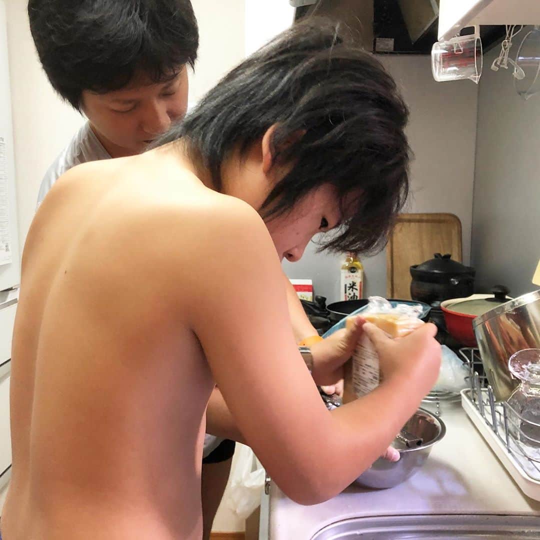 がっちゃんのインスタグラム：「週末のヒトコマ✨ チーズたっぷりなクリームパスタ美味しかった💕  #おうちカフェ #おうちご飯 #パスタ」