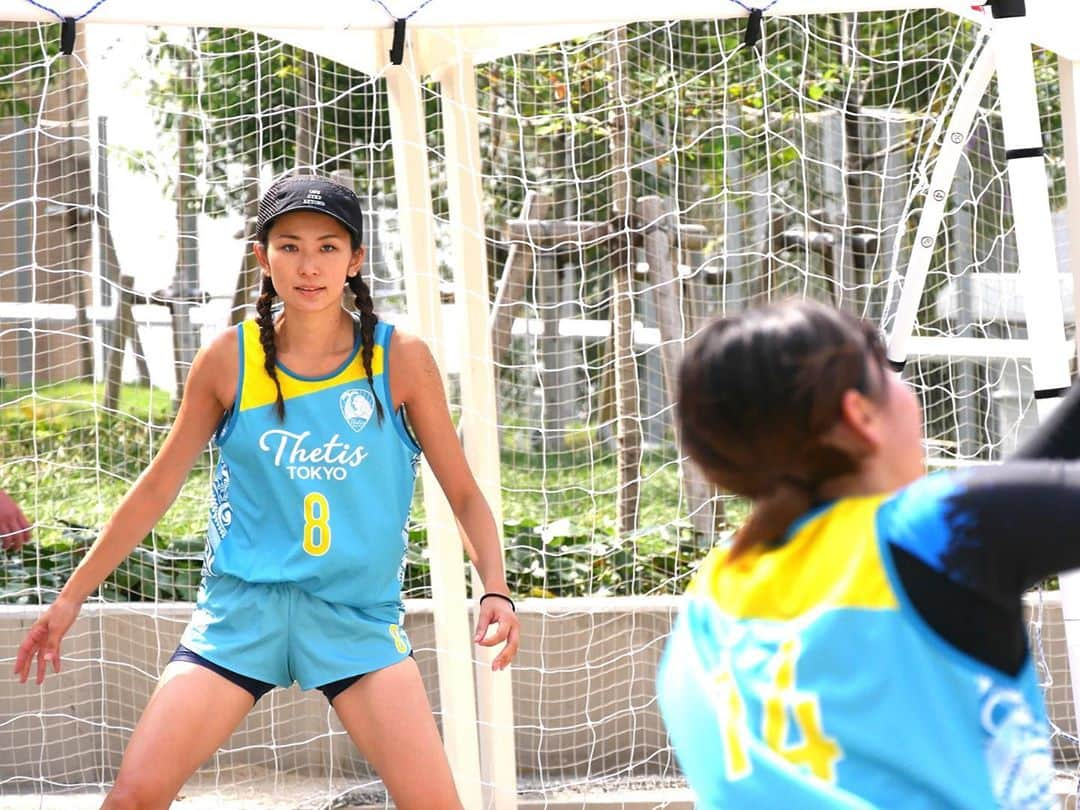 矢原里夏さんのインスタグラム写真 - (矢原里夏Instagram)「＼🏖🤾‍♀️Beach Handball week🎉🎉／﻿ concentration,enjoy,,,Happy!!﻿ ﻿ #DontworryBeachHappy﻿ #ThetisTokyo #Thetis東京﻿ ﻿ ﻿ ﻿ ﻿ ﻿ #beachhandball #ビーチハンドボール #handball #ハンドボール#beachsports #sportsgirl #スポーツ女子 #ビーチ #thetistokyo  #sportswear #beach #スポーツ#tokyo #sports  #ヤハラリカ #rikayahara #ビーチスポーツ #beach」10月11日 21時36分 - rika_yahara