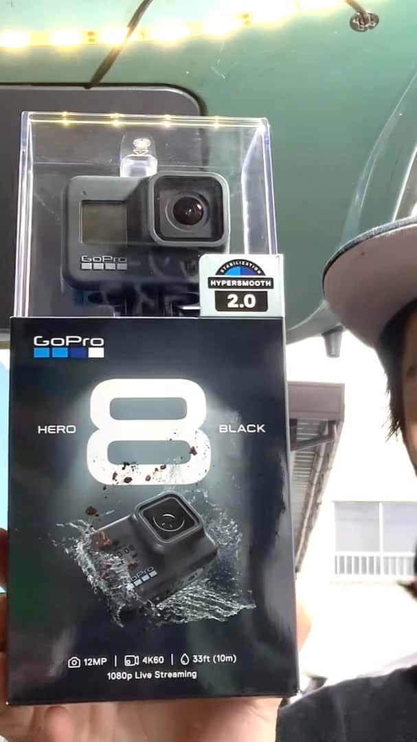 のインスタグラム：「来週締め切りのE-STYLEコンテストに大きな協賛頂きました☝️ GoPro様よりHERO8BLACKをコンテスト参加者の中でクリエティブな編集や発想力のあるライダー1名にクリエティブ賞として贈呈します！是非スキル以外の可能性にもチャレンジしてみて下さい😁 #goproのある生活  #claps #clapsstore @goprojp @clapsstore_official  @yuya.nakamura」