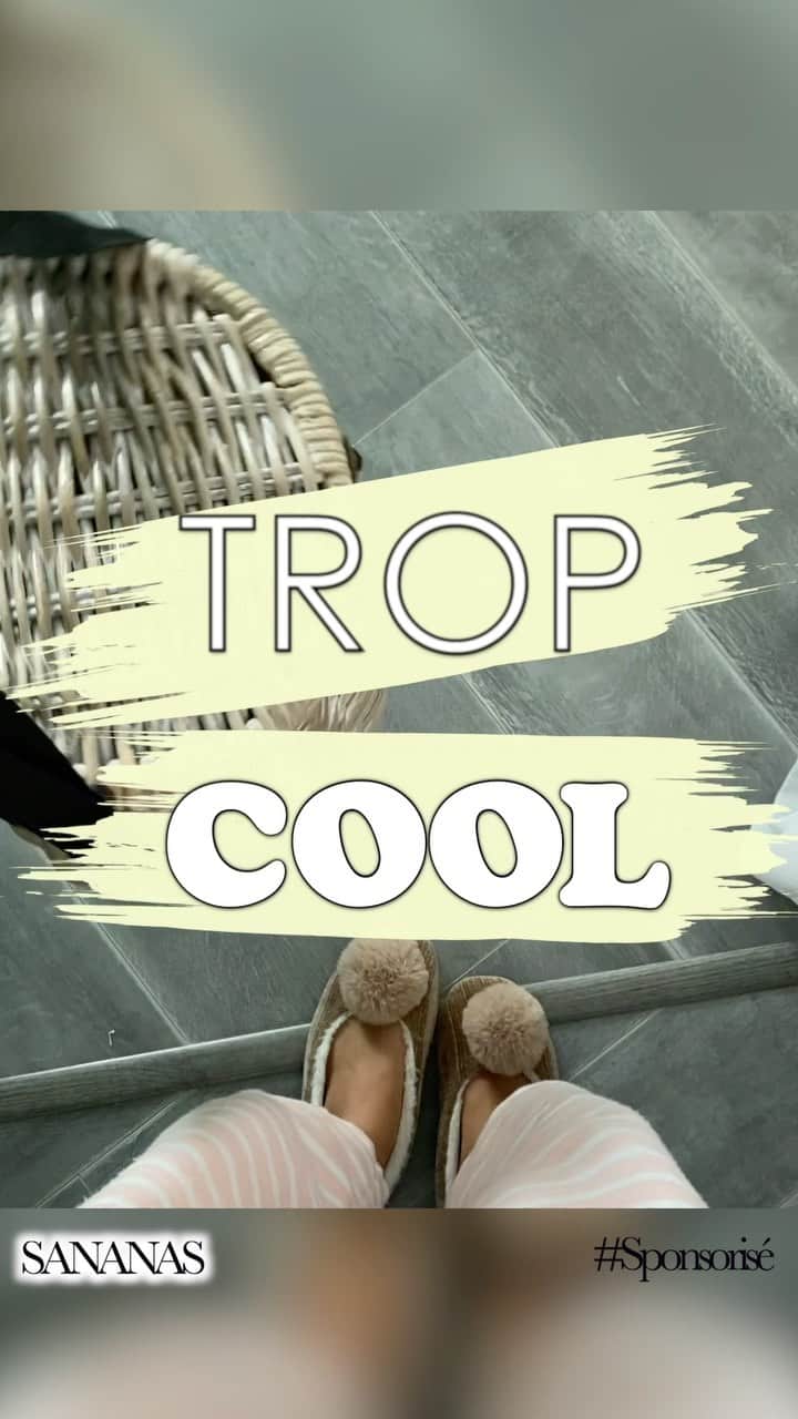 sananasのインスタグラム：「J’ai longtemps pensé que le shampoing solide me rendrait les cheveux secs et que ce serait vraiment désagréable à utiliser ..😓Je pensais aussi que les produits solides c’était juste pour le « buzz » 🤷🏻‍♀️Vous savez quoi ? J’étais à côté de la plaque ! J’aurais du écouter vos conseils plus tôt 😍En plus de ça c’est un gain de place dans la salle de bain et il se transporte facilement donc top pour les voyages (et hop dans le bagage à main !). Merci @DopFrance de m’avoir convaincue car je pense que je ne l’aurais jamais essayé🥰 Et vous ? Vous pensez quoi des produits solides ?   # Sponsorisé par Dop #DopFrance #ShampoingSolide #SolidShampoo #Dop #MadeInFrance」