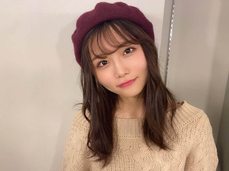 秋吉優花さんのインスタグラム写真 - (秋吉優花Instagram)「はるたんがいっぱい撮ってくれた😂 . オンライン握手会ありがとうございました💗💗 . なかなか会えない日が続くけれど、 楽しくお話できてとっても幸せでした！ . 今回は参加出来なかった方や オンラインお話会に参加したことない！って方とも いつかお話出来ますように🥺💐  いつか絶対元気な顔見せてください🥺🤝 お話したい！！！会いたい！ . #また会う日まで #オンライン握手会 #HKT48」10月11日 22時49分 - akiyoshi_1024