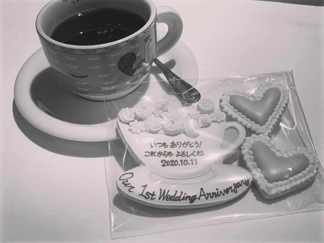 神谷優太さんのインスタグラム写真 - (神谷優太Instagram)「. 1st Wedding Anniversary  #アイシングクッキー  #すごい」10月11日 22時50分 - y.u.t.a.kmy