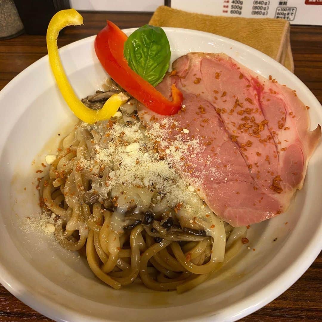 金巻ともこのグルメインスタ