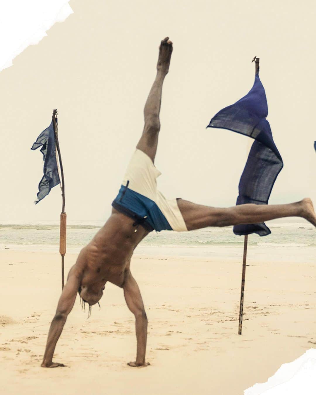 オールバーブラウンのインスタグラム：「Each pair of our swim shorts comes with our reliable 5 Year Guarantee. So rest assured that whatever happens on your upcoming adventures, your shorts are in safe hands. #DoseOfSun #OBsAroundTheWorld #OrlebarBrown」