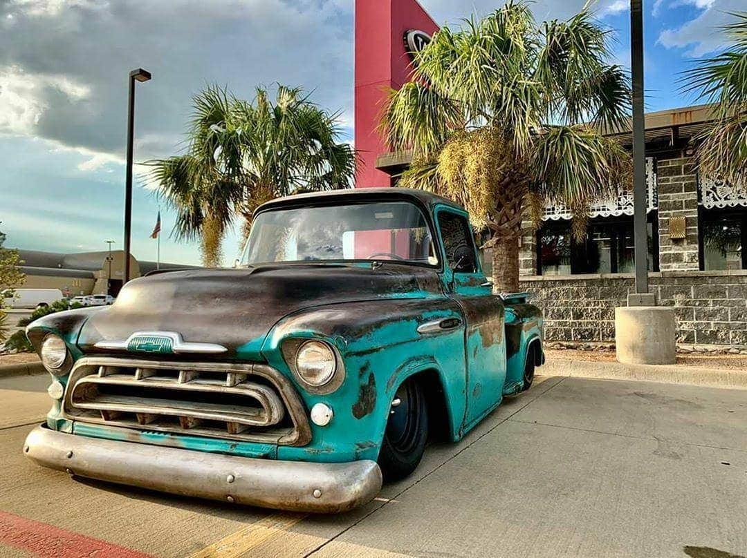 Classics Dailyさんのインスタグラム写真 - (Classics DailyInstagram)「#ClassicsFeature _____ Beautiful natural patina on @rucktified_56 's slammed 1957 Chevy 3100 _____ #classiccar #musclecar #hotrod #protouring #prostreet #restomod #classicsdaily #streetrod #streetcar #customcar #hotrods #streetrods #apache #chevytrucks #truck」10月12日 0時01分 - classicsdaily