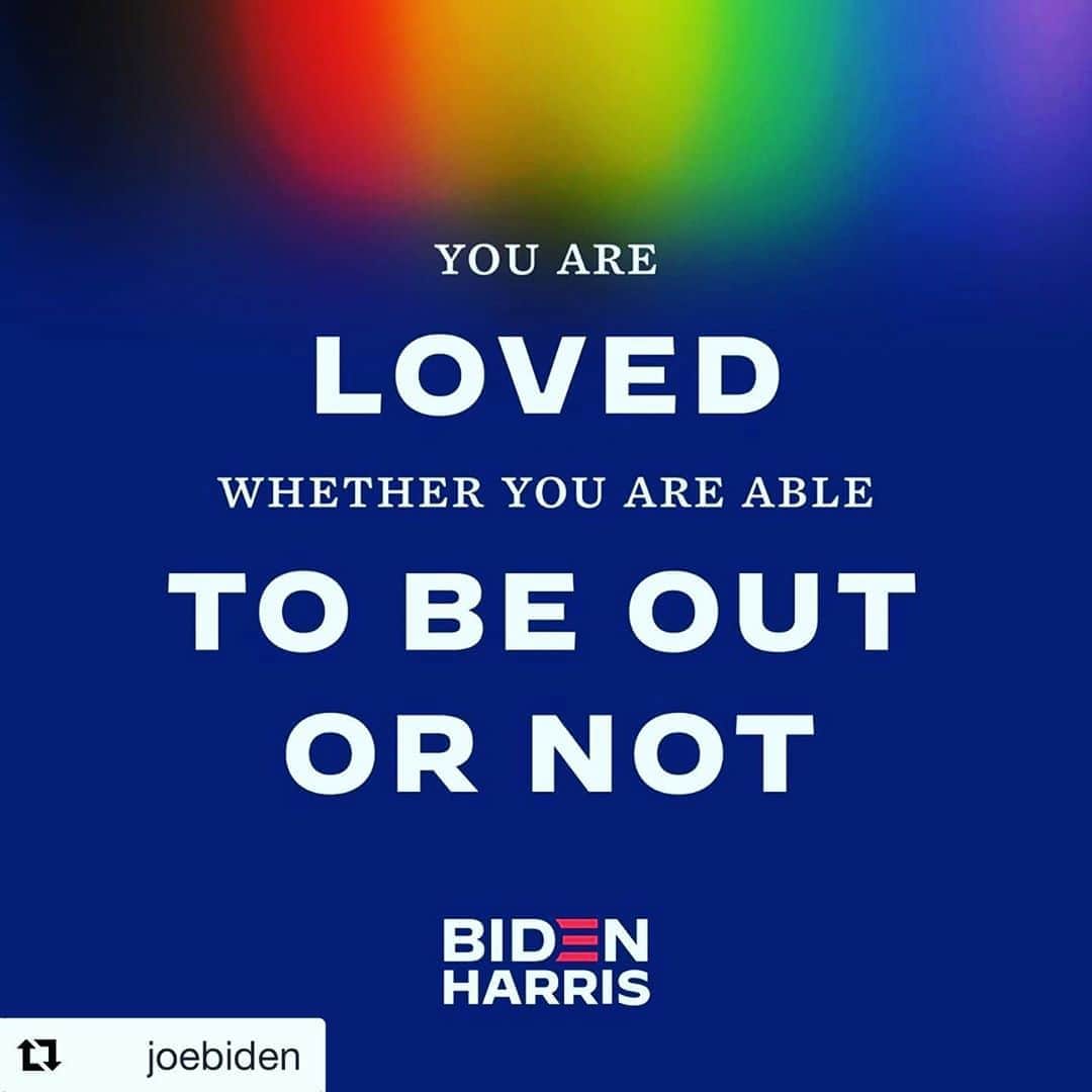 のインスタグラム：「A real president makes us ALL feel heard and seen #VOTE. LINK IN BIO #Repost @joebiden #nationalcomingoutday  ・・・ Though today is #NationalComingOutDay, everyone’s journey is different. You are loved whether you are able to be out or not. And you deserve the same rights as everyone else.   As President, I promise to fight for the LGBTQ+ community — for your rights, your resources, your love, and your successes.」