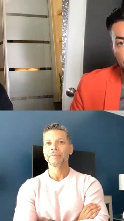 アンソニー・ラモスのインスタグラム：「Today is #NationalComingOutDay and I’m thrilled to be chatting with @wcruz73 & @bludelb about their own experience with coming out.   It’s important to remember there are no rules when coming out. There is no timeline. You come out when you are ready and when you feel safe.   Coming out is an important experience and we need to support and uplift those who may still be struggling to accept themselves. Let’s love each other and VOTE.」
