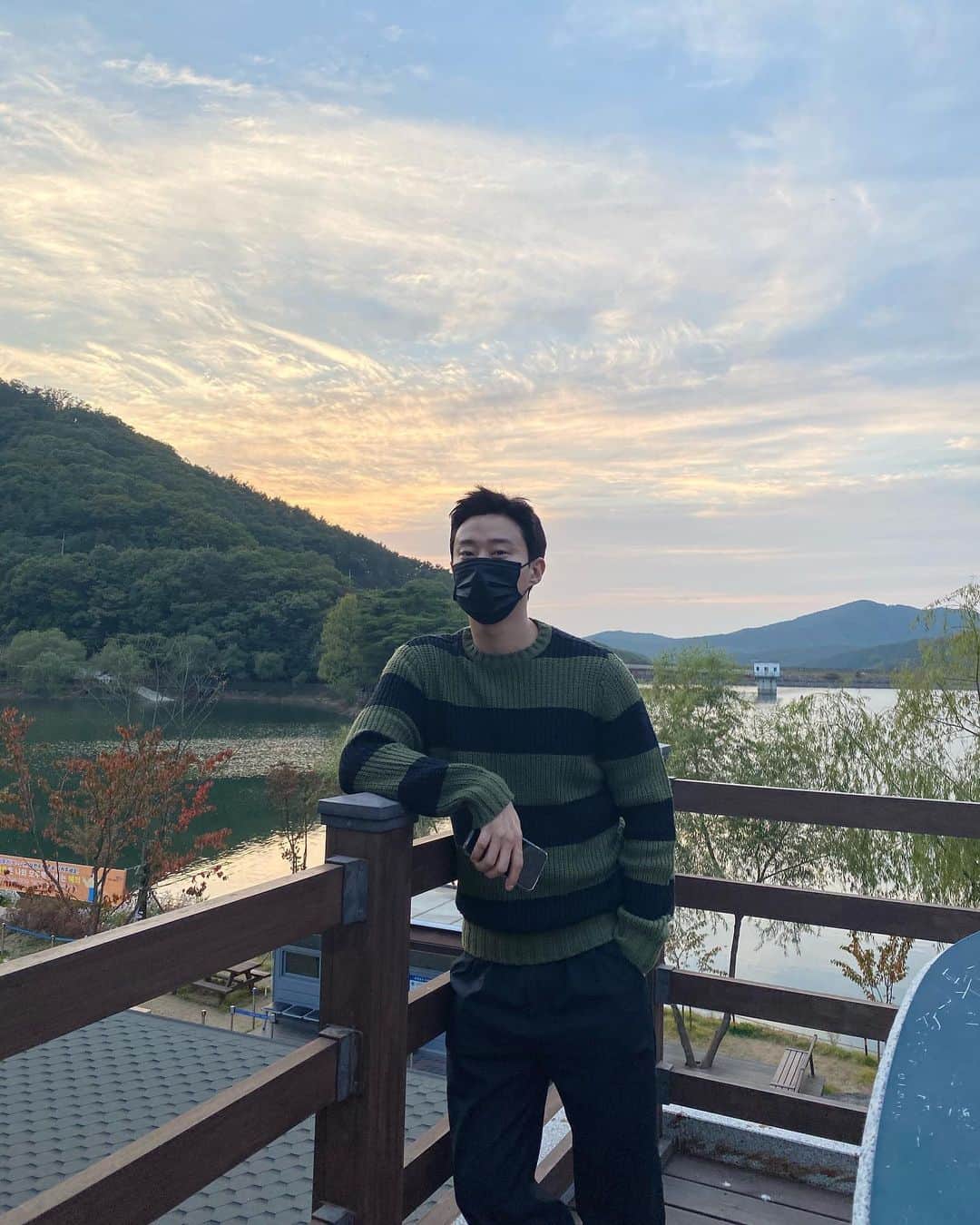 ハン・ジェソクのインスタグラム：「👍좋은날🥰」
