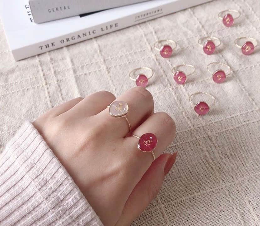 阿川麻美さんのインスタグラム写真 - (阿川麻美Instagram)「お友達とランチしてまったりday♡  @fing_official のリングが可愛くておすすめ💍  ＊＊＊＊＊＊＊＊＊＊＊＊＊＊＊＊＊  10%OFFクーポンコードasamichi10(2020/11/2まで有効 WEBショップにて使用可能です💗  #dweユーザー #dwe #dweユーザーさんと繋がりたい #dwe2歳 #ディズニー英語システム #ディズニー#dbike  #ママスタグラム #ママコーデ #ママリ #ママファッション #ママライフ #ママさんと繋がりたい #ママスタイル #2歳誕生日 #2歳男の子  #レースクイーン #rq #モデル」10月12日 15時09分 - asamichi922