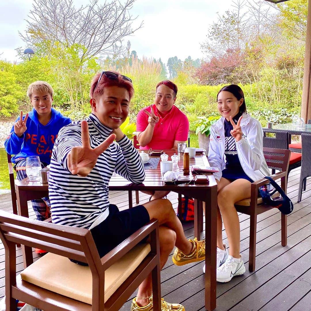 𝐂𝐇𝐈𝐊𝐀𝐑𝐀𝐏𝐚𝐫𝐭𝐲𝐊𝐢𝐧𝐠さんのインスタグラム写真 - (𝐂𝐇𝐈𝐊𝐀𝐑𝐀𝐏𝐚𝐫𝐭𝐲𝐊𝐢𝐧𝐠Instagram)「→ 最高のメンバーで まったりゴルフ😁🌈 ・ @momokamiura_official  全てが完璧なゴルファーでした😉✨ ・ ・ ・ #golf  #golfstagram  #ゴルフ  #ゴルフウェア  #ゴルフ男子  #ゴルフ女子」10月12日 15時34分 - chikara_partyking
