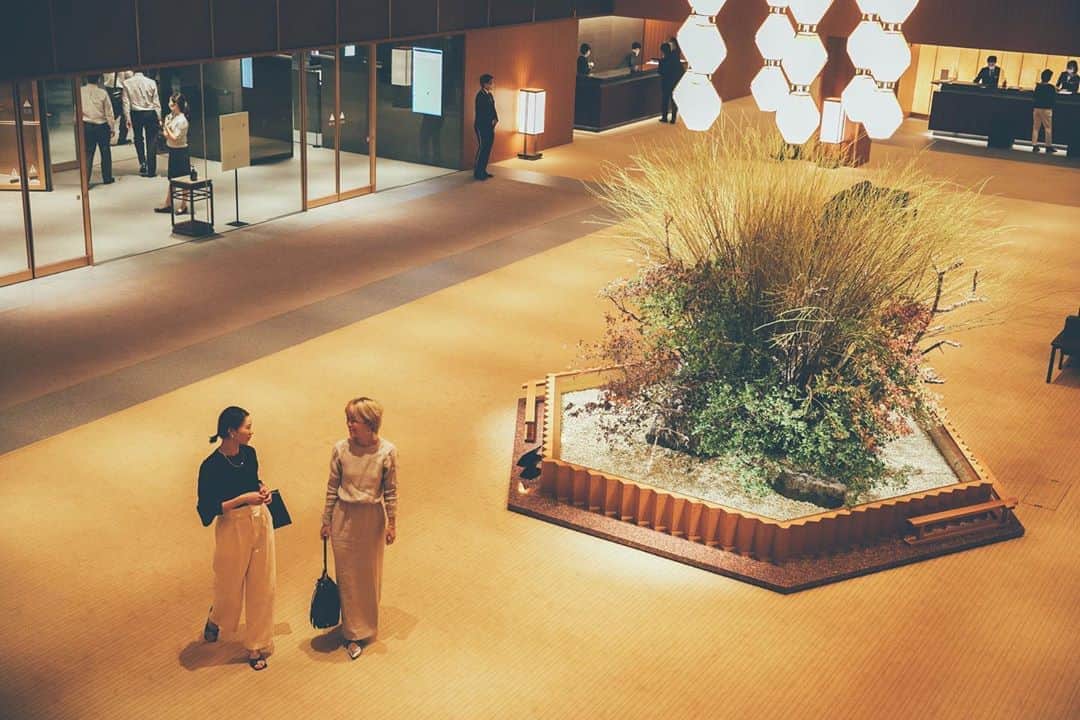 藤田敦子のインスタグラム：「ㅤ このオークラっぽい感じ好きだー🙌 さすが @tsukaka118 の写真！ ㅤ  #hotel #tokyo #hotelokura #okura #ホテルオークラ #theokuratokyo」