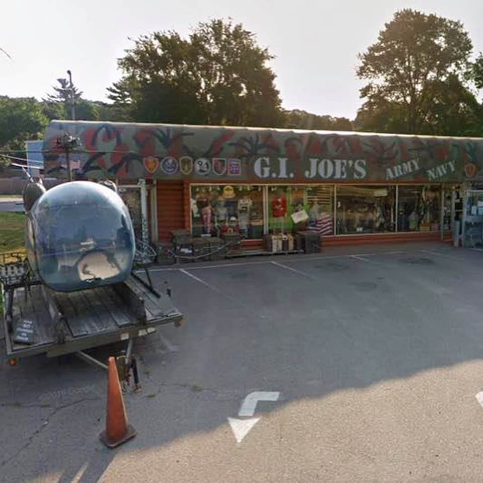 ロスコさんのインスタグラム写真 - (ロスコInstagram)「💡DEALER SPOTLIGHT💡#ShopLocal & Support a proud Rothco Dealer that has been in business for nearly 22 years!  If you're from the North Attleboro, MA area check out G. I. Joe’s Army & Navy Store  After being closed since March due to COVID - they are finally reopened and can use your support!  http://www.gijoearmynavy.com/  - Location: 847 E Washington St, Rte 1, North Attleboro, MA 02760  - Phone: (508) - 699 - 1200  - Hours: Wednesday - Friday: 10am-530pm Saturday: 10am-5pm Sunday: 11am-4pm Closed on Monday's and Tuesday's」10月12日 8時02分 - rothco_brand