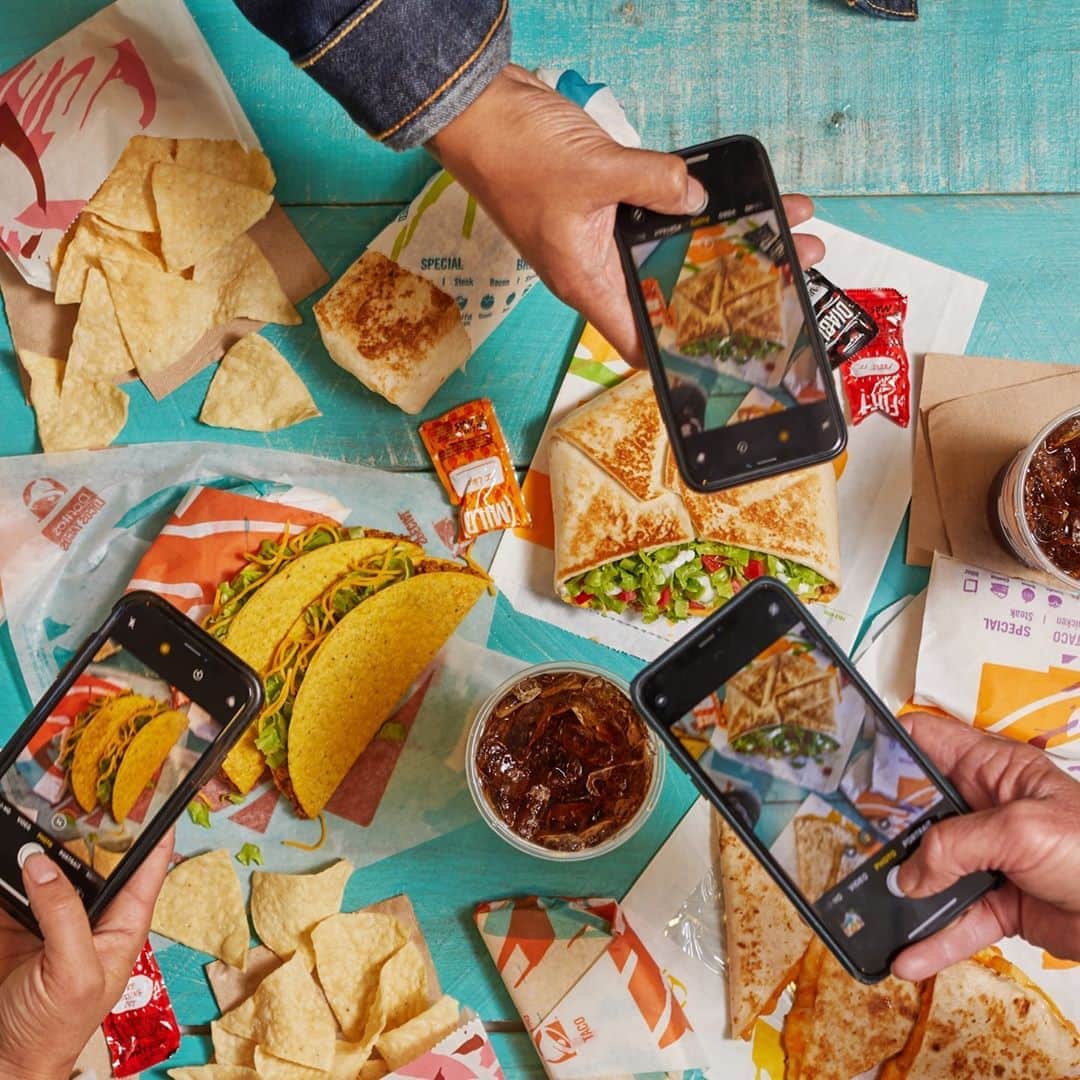 Taco Bellのインスタグラム：「Camera ready since ‘62.」