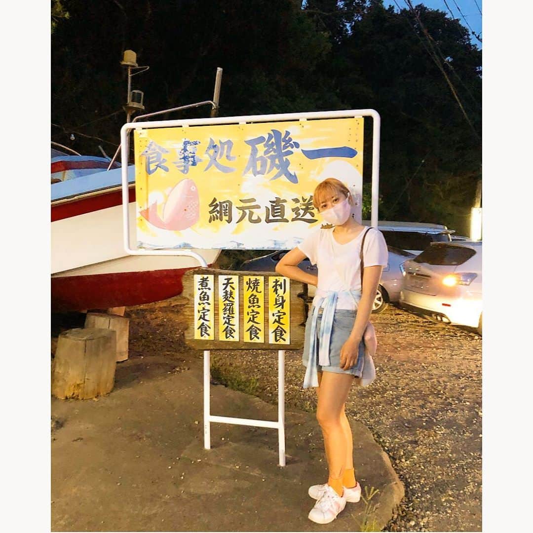 のインスタグラム：「🥶ぶるぶる。夏はどこいったの？🏖夏の海が恋しく、早く来年の夏来て！と思いながら歳取りたくない😏」