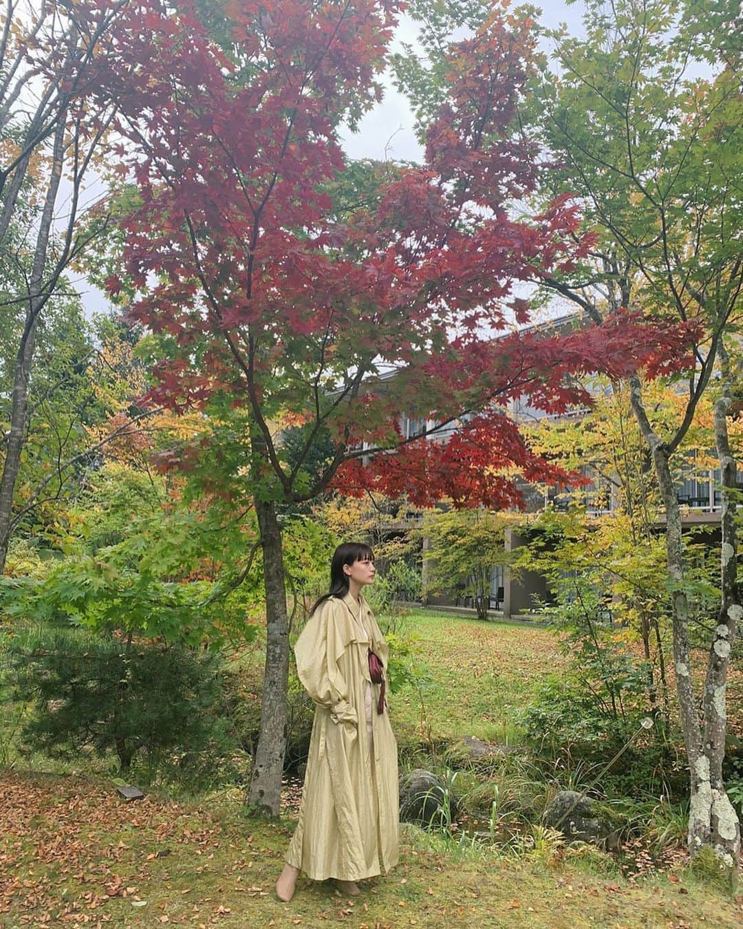 佐藤里緒菜のインスタグラム：「_ 自然で深呼吸できて幸せ🌾 さあ今週もがんばろう〜」