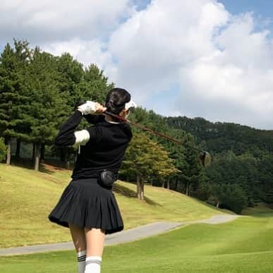 のインスタグラム：「주말 라운딩 빨리 가고싶넹🏌🏻‍♀️」