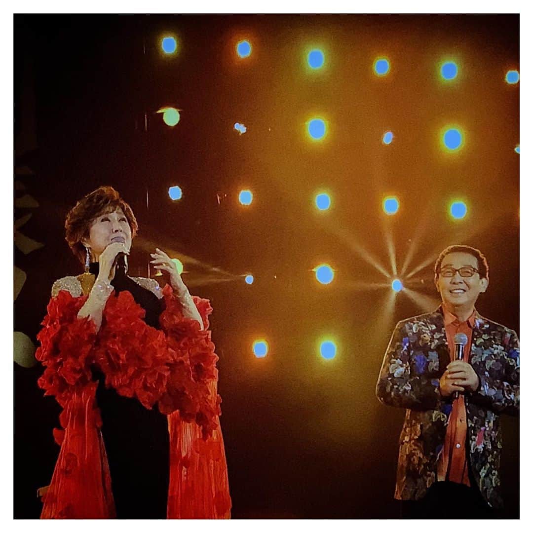 さだまさしさんのインスタグラム写真 - (さだまさしInstagram)「小林幸子さんと📸 「約束」を一緒に歌えたのは何年ぶりだろう？ 緊張したけど楽しかったなぁ〜 どんどん新しいことに挑戦しているさっちゃんを尊敬します💖 . #小林幸子 #さだまさし #sadamasashi #長岡米百俵フェス」10月12日 11時07分 - sada_masashi