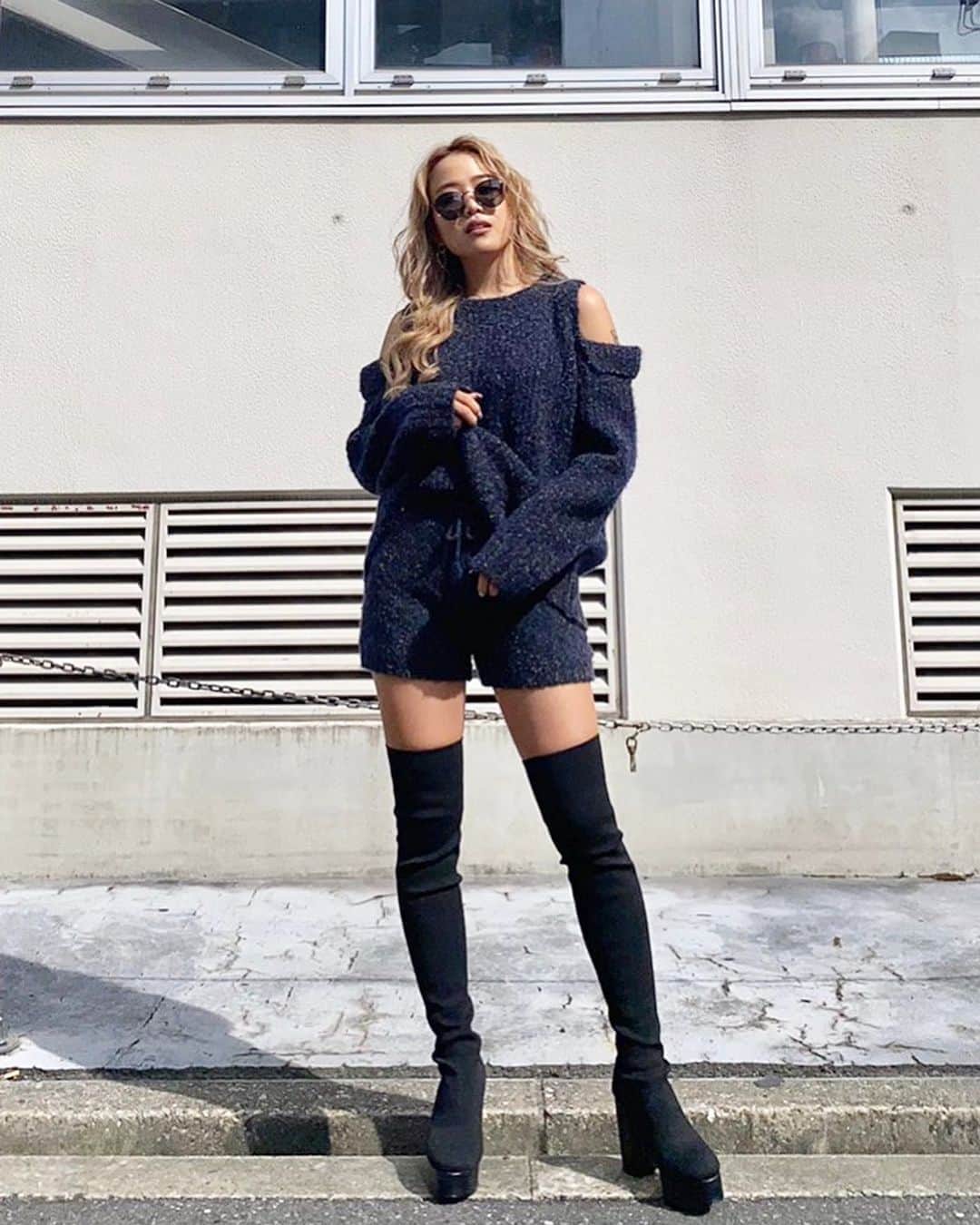 2022 新作 サンローラン スエード ニーハイブーツ サイハイブーツ 黒