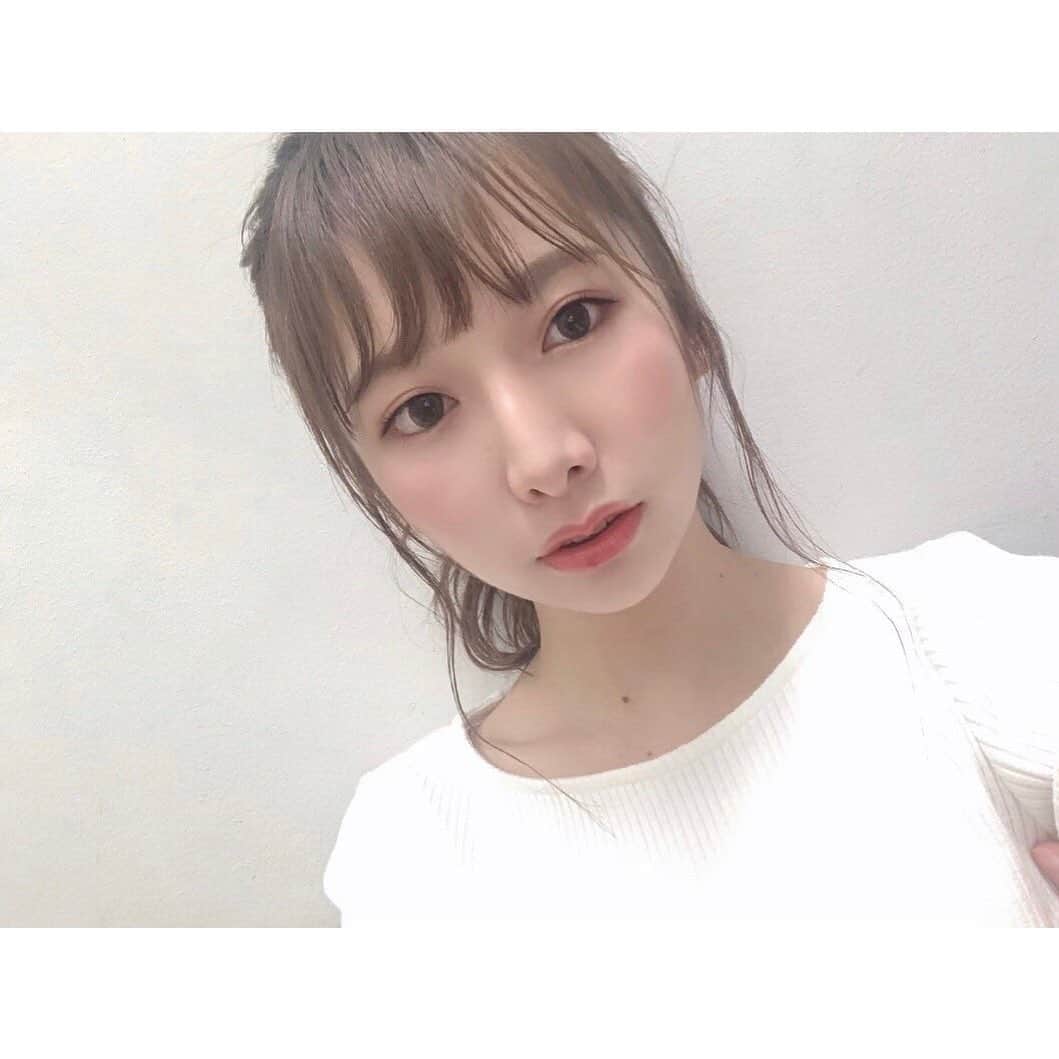 のインスタグラム：「. このくらいの気温いいなぁ。 公園とかお外で飲みたくなる🍻」